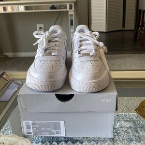 Air Force 1 white on white